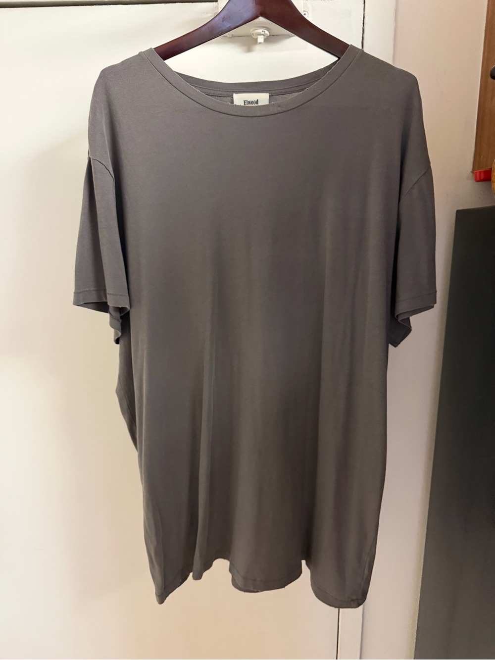 Elwood Mens T-Shirt.
